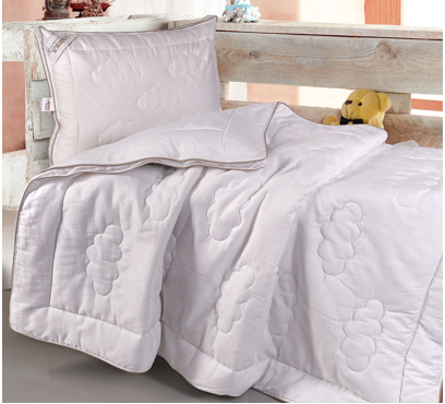 Detská súprava vankúša a prikrývky BAMBUS DT2 – 130 × 90 + 45 × 65 cm