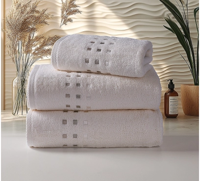 Froté uteráky a osušky Bali 32 - krémová Froté uteráky a osušky Bali 32 - krémová